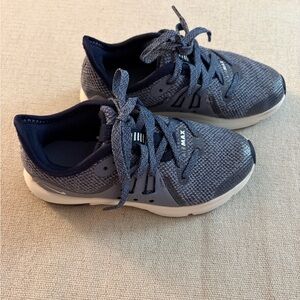 Nike Air Max Navy Sneakers